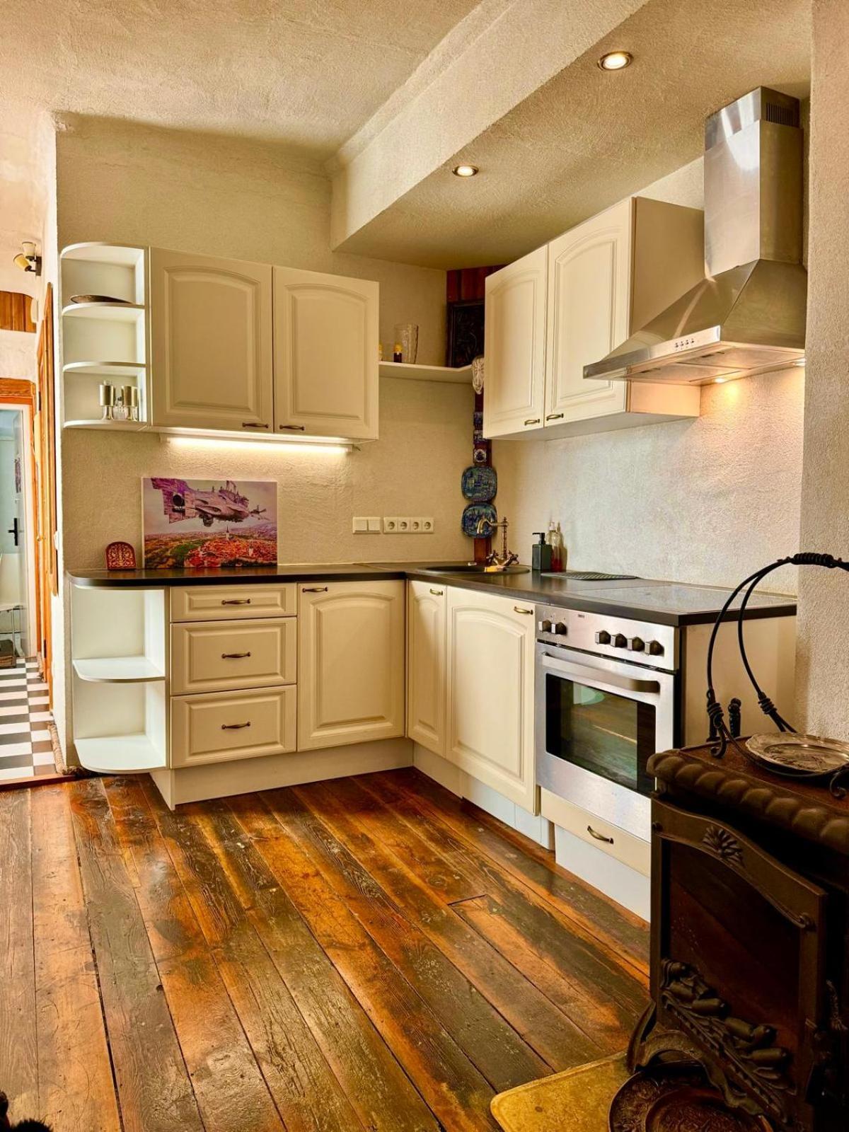 Apartamento Medieval Unit With Sauna Tallin Exterior foto